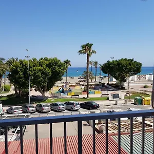 https://apartment-deluxe-in-beachfront.es-andalucia.com